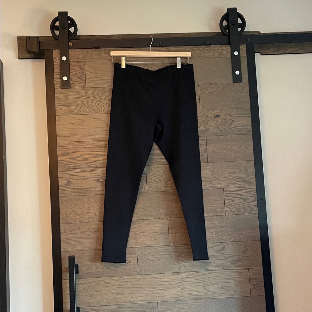 Classic Black Nike Leggings